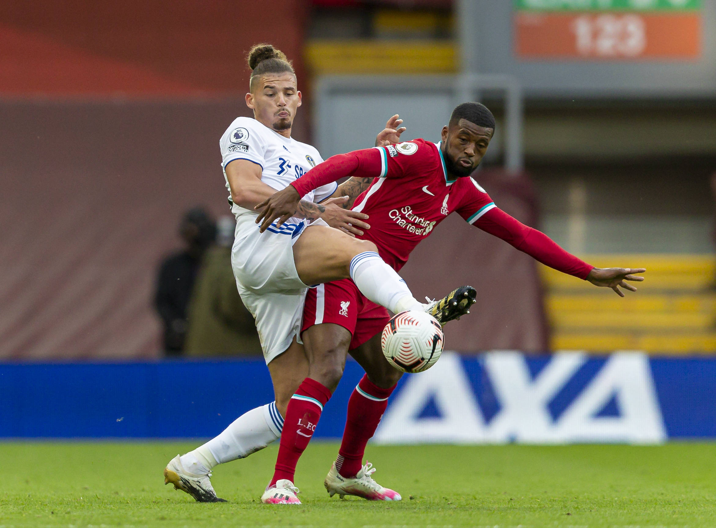 赛场态度的 赛场态度的