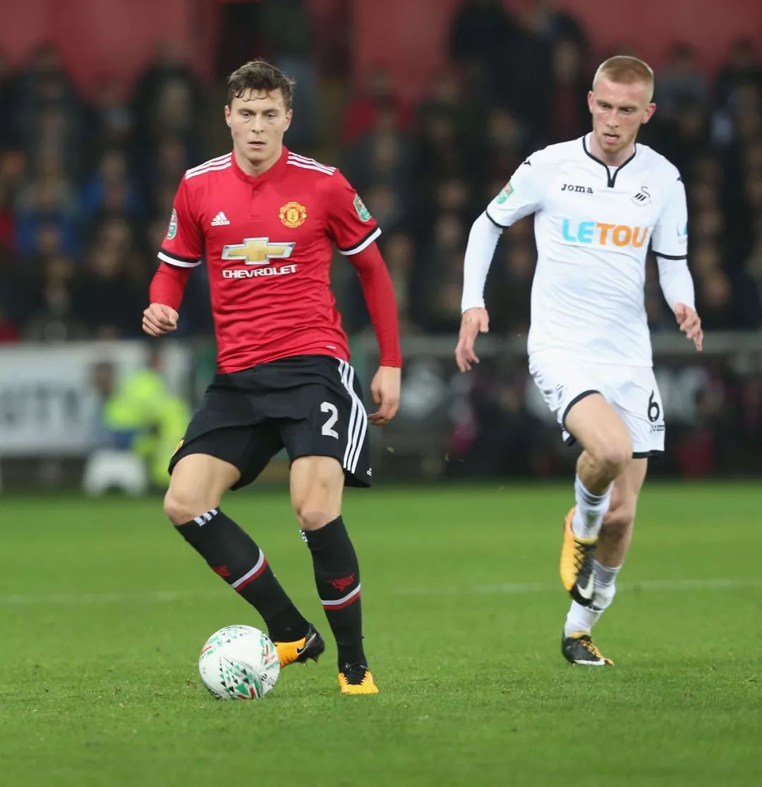 通过不懈的 通过不懈的