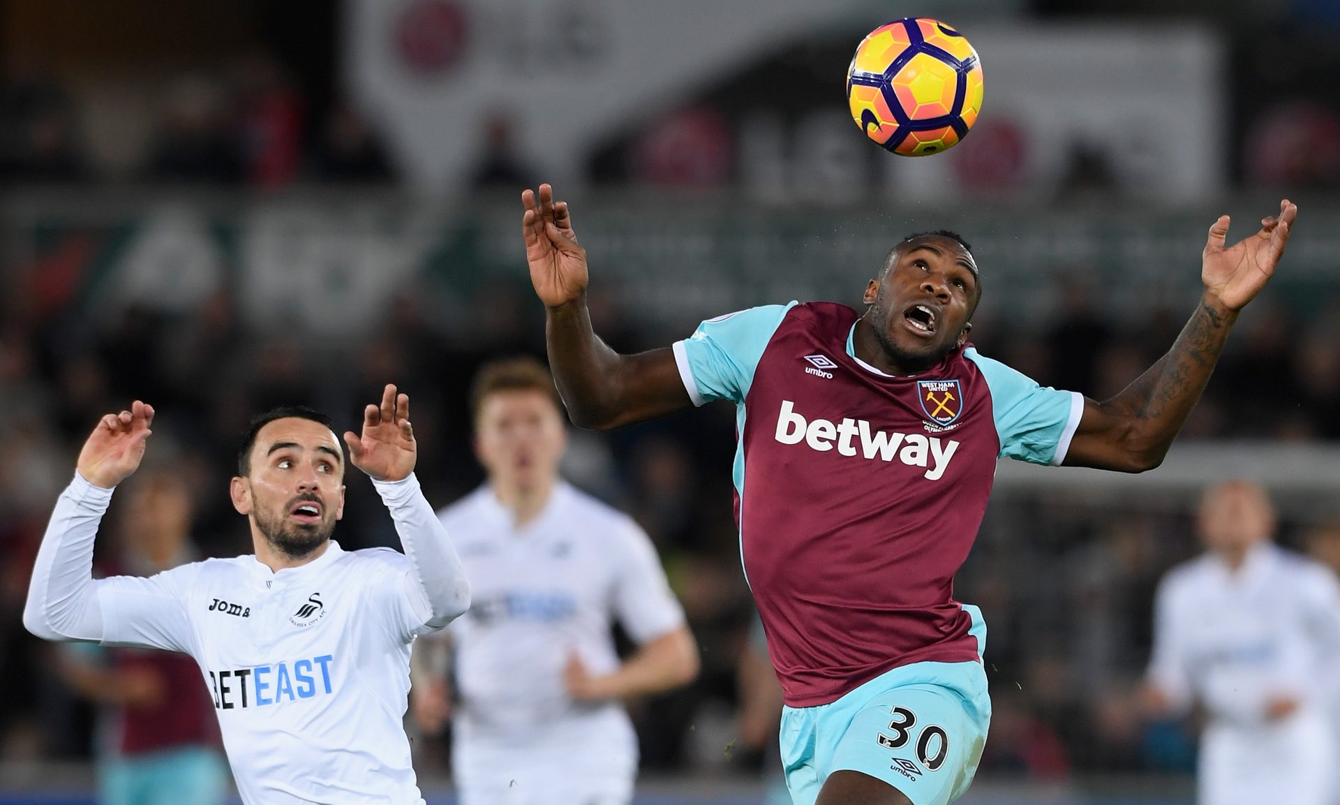 他们不断地 他们不断地